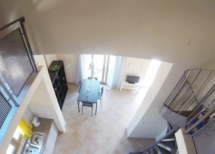 Arapakis Apartment